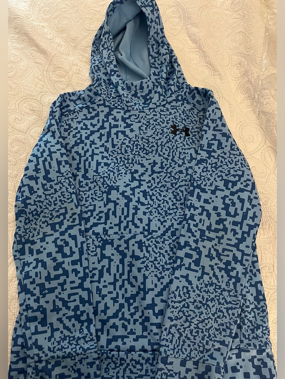 Under Armour Boys Blue Digital Camo Fleece Hoodie Youth Large
